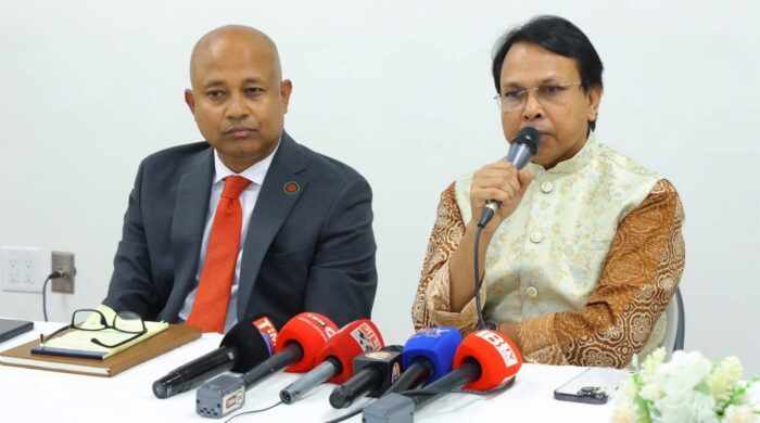 ওয়াশিংটনের প্রেস মিনিস্টারকে ঘিরে নিউ ইয়র্কে উষ্ণ আয়োজন